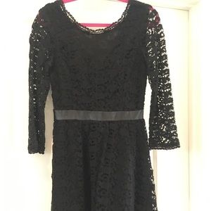 JOIE long sleeved lace dress black size small